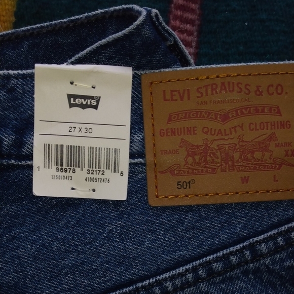 Levi's 501 Original Blue Jeans - Picture 6 of 16